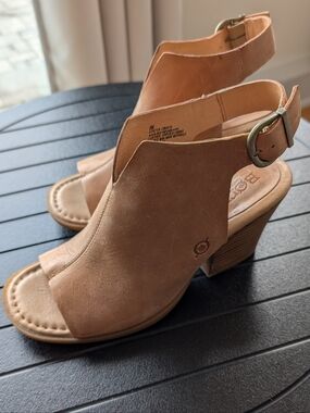 Born Tan Leather Open-Toe Slingback Heeled Sandals